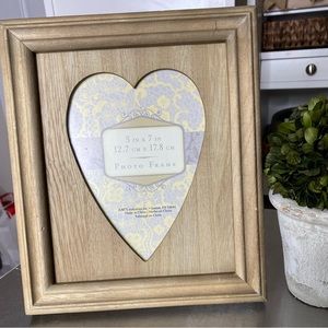 White Oak Heart Frame